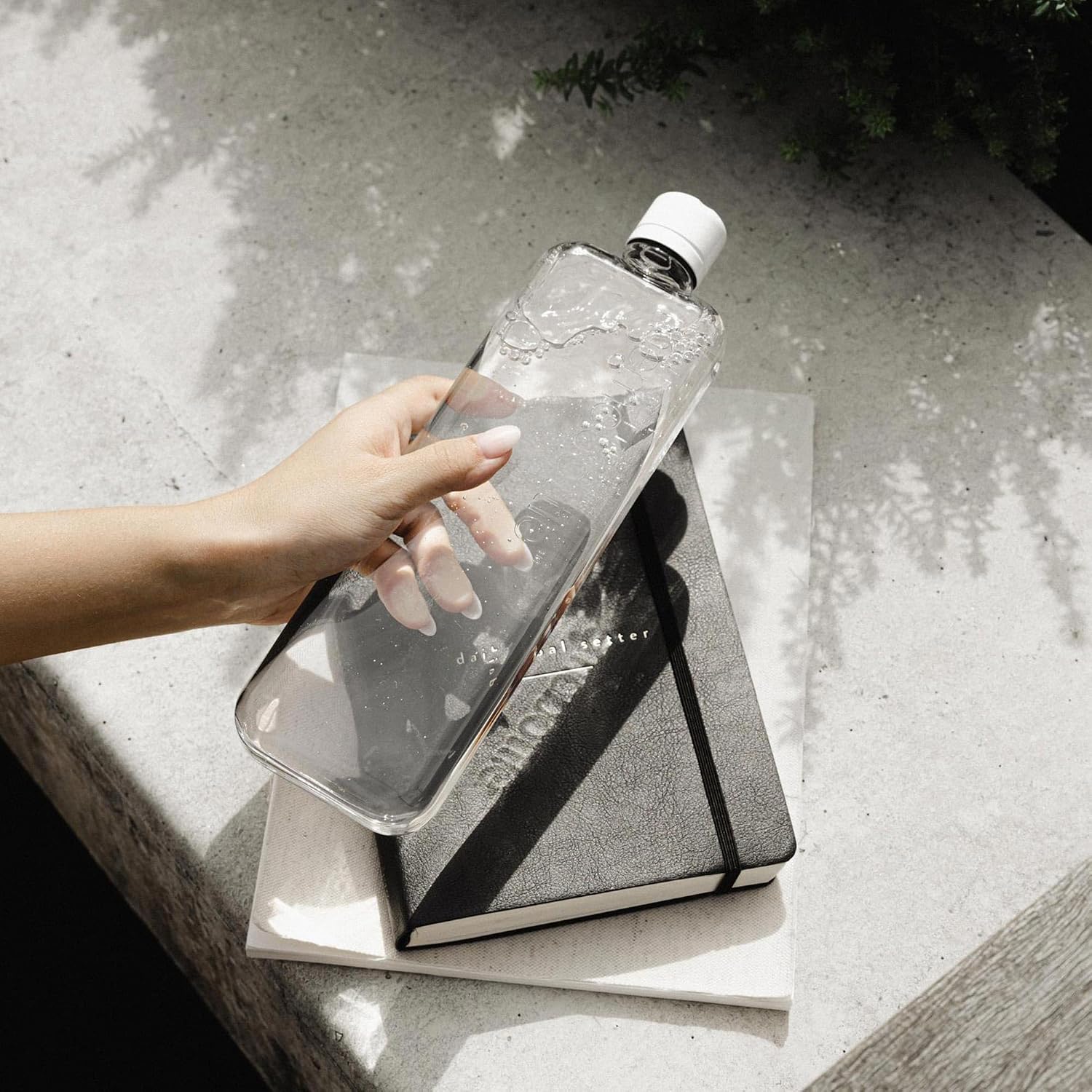 memobottle Slim - 15oz (450ml) - Sleek, Slim & Flat Water Bottle for Bags, Laptops & Books | BPA Free Tritan | Modern, Minimalist | Ideal for Gym & Daily Use